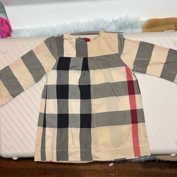 BURBERRY BABY GIRLS SHIRT DRESS SZ:18 MO - 100% AUTHENTIC LIKE NEW CONDITION - Picture 3 of 4